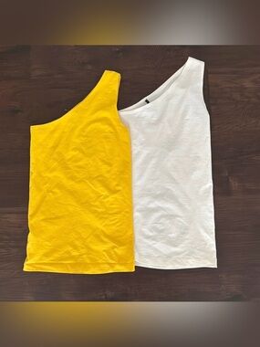 THEORY 1 SHOULDER TANKS TOP LYCRA SET TWO STRETCH WHITE YELLOW LAYERING DESIGNER
